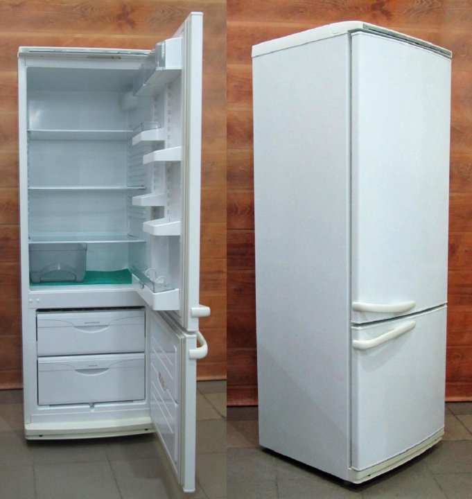 Холодильники 2000 год. Холодильник Атлант 2 камерный. Холодильник Атлант 17. Атлант холодильник 2000. Холодильник Атлант 2 камерный старый.