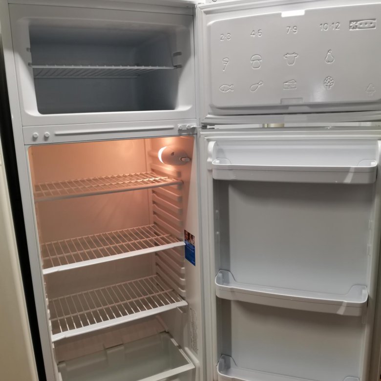 Холодильник индезит 167