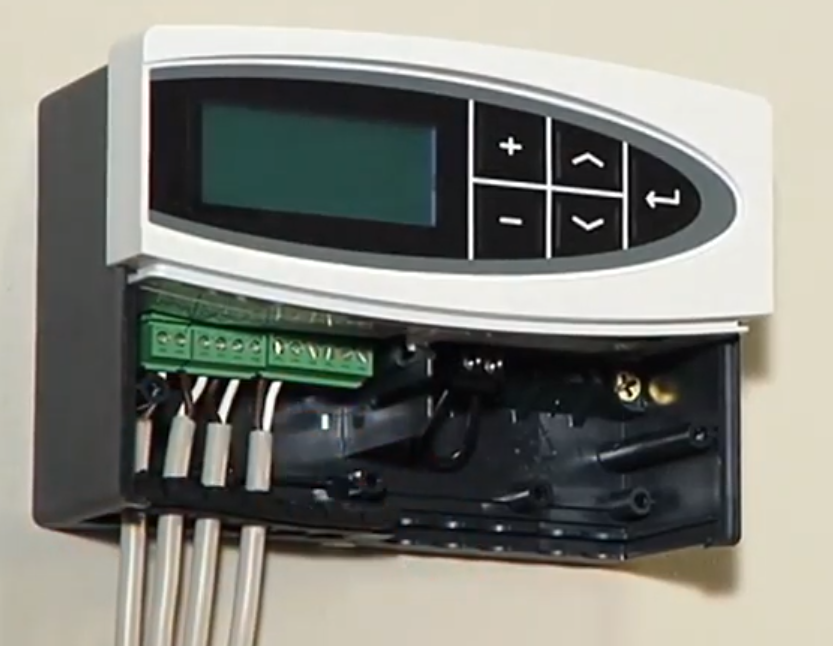 Регулятор danfoss ecl. Электронный регулятор ECL Comfort 110. Контроллер Данфосс ECL 110. Регулятор температуры ECL Comfort 110. Danfoss ECL Comfort 110